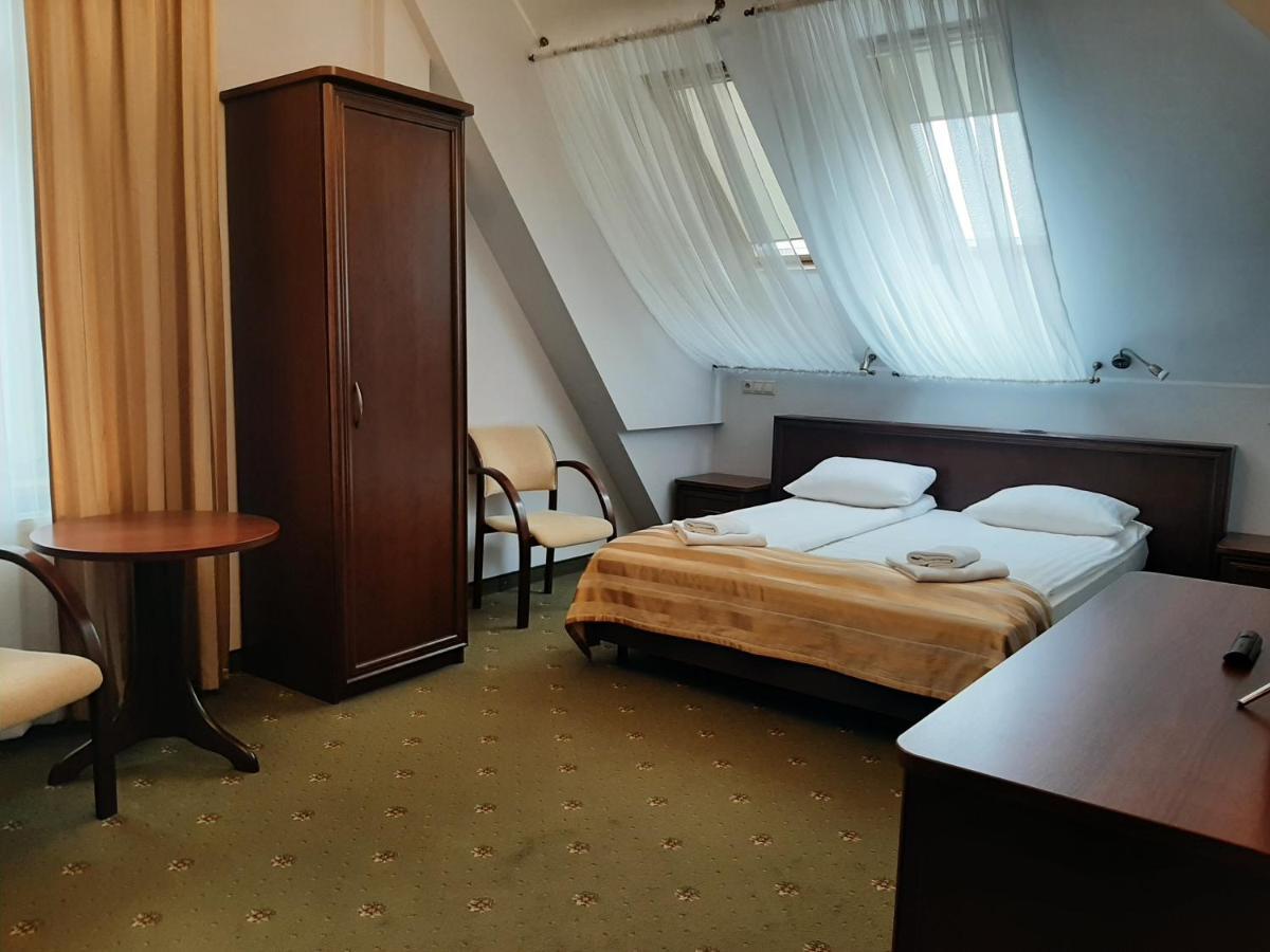Hotel Masovia Gizycko Bagian luar foto